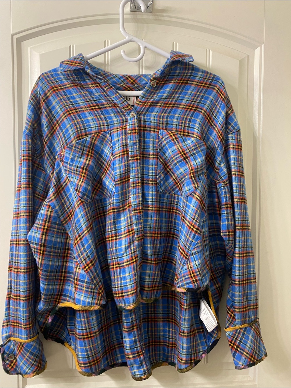 BDG Women's Plaid Flannel Long Sleeve Collared Button-Up Shirt Blue Multicolor M